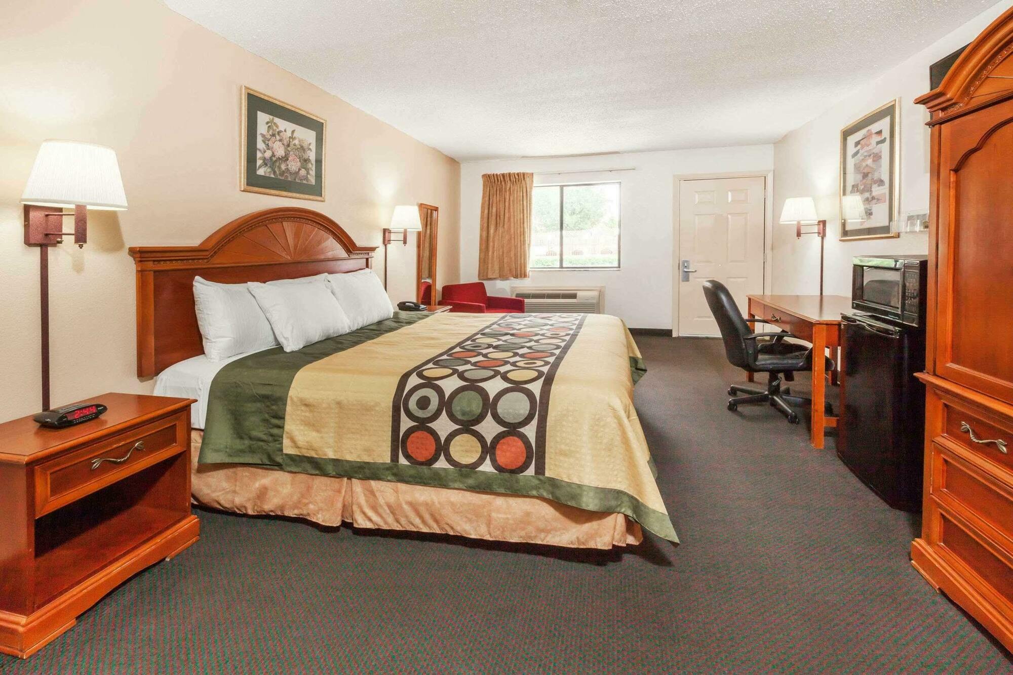 Super 8 By Wyndham Arlington East Hotel ภายนอก รูปภาพ
